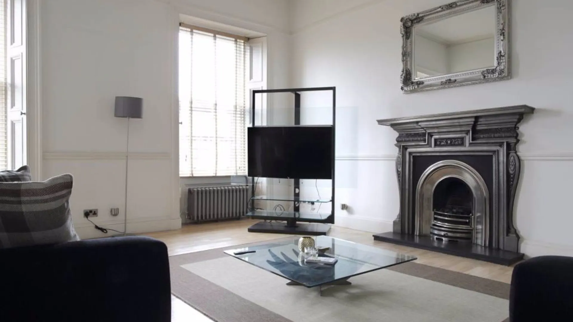 4 Bedroom Apartment In City Centre Edimburgo 0*,  Regno Unito